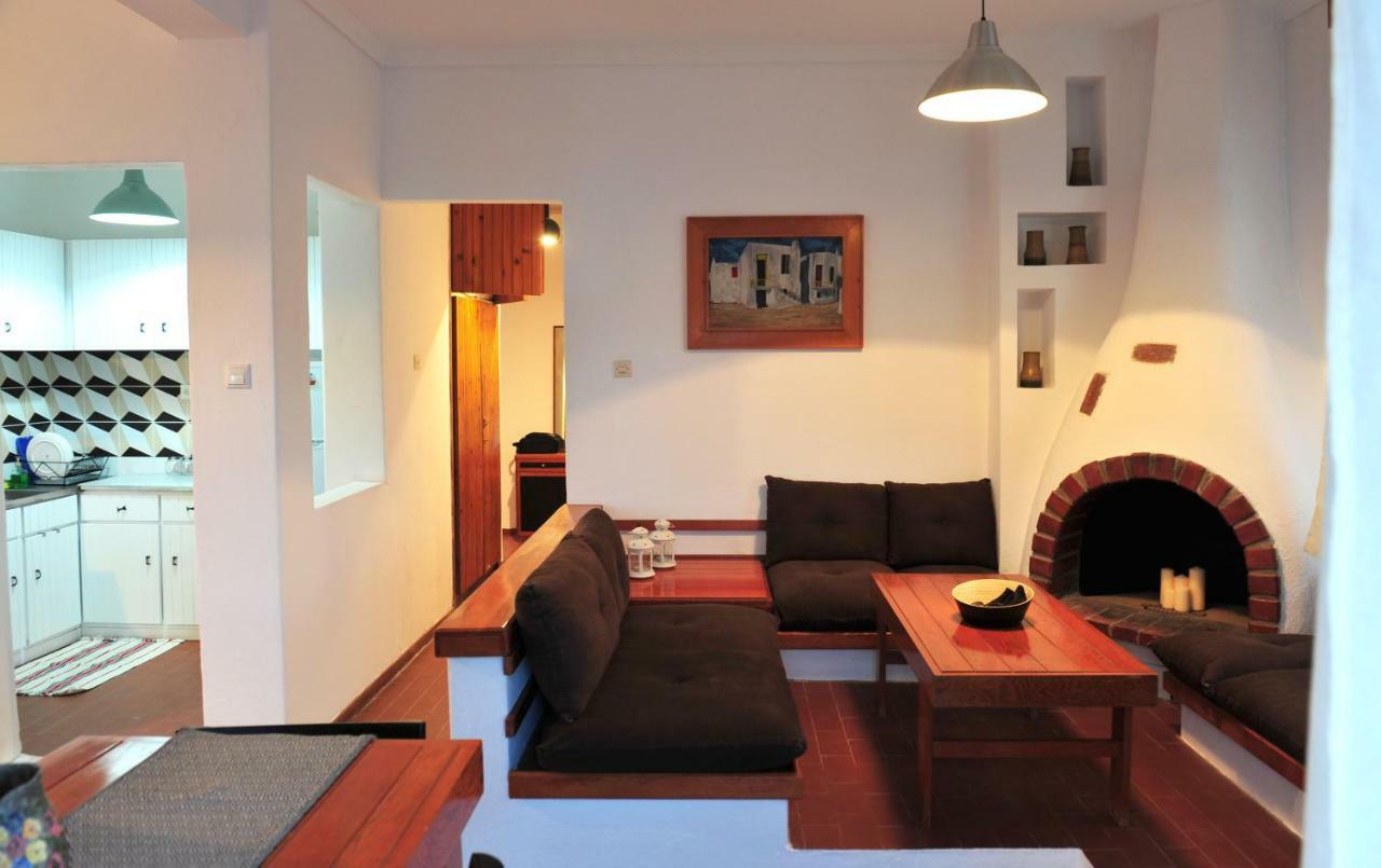 Apartment 99 เนอาเปรามอส ภายนอก รูปภาพ