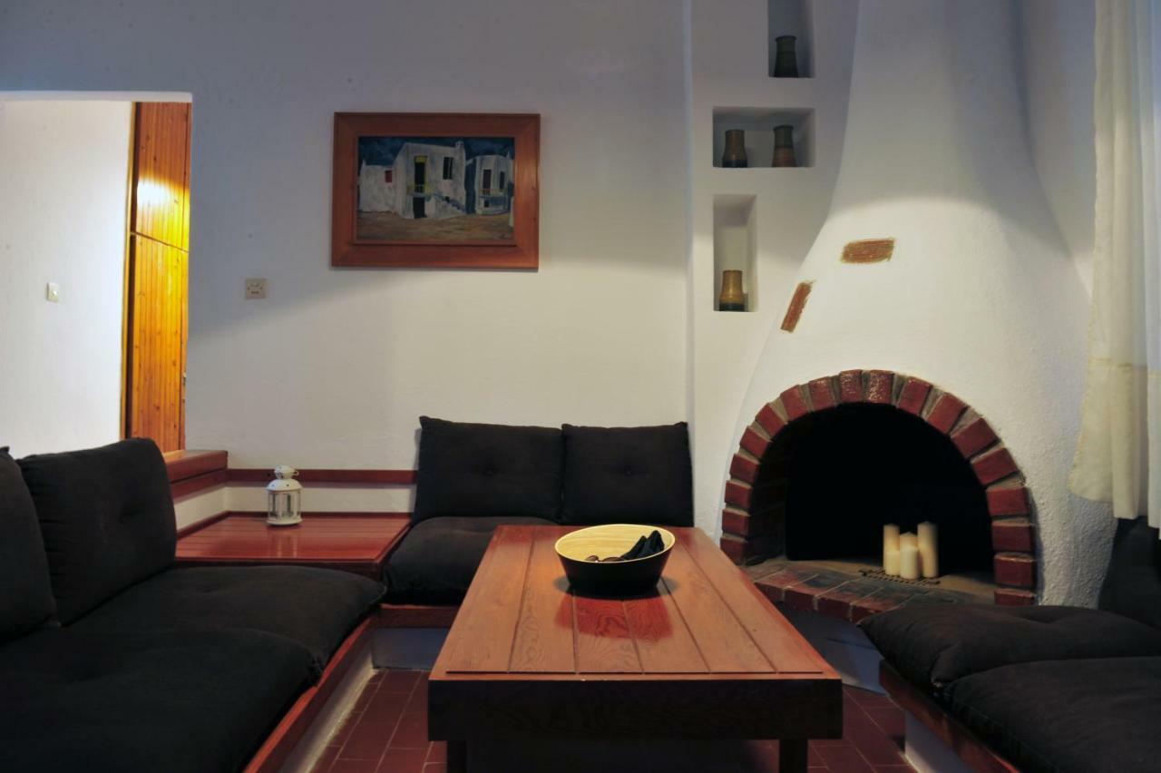Apartment 99 เนอาเปรามอส ภายนอก รูปภาพ